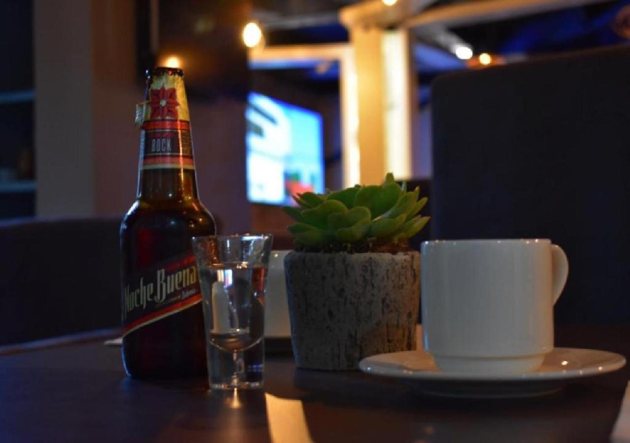 Esduma Hk Hotel Pachuca Eksteriør billede