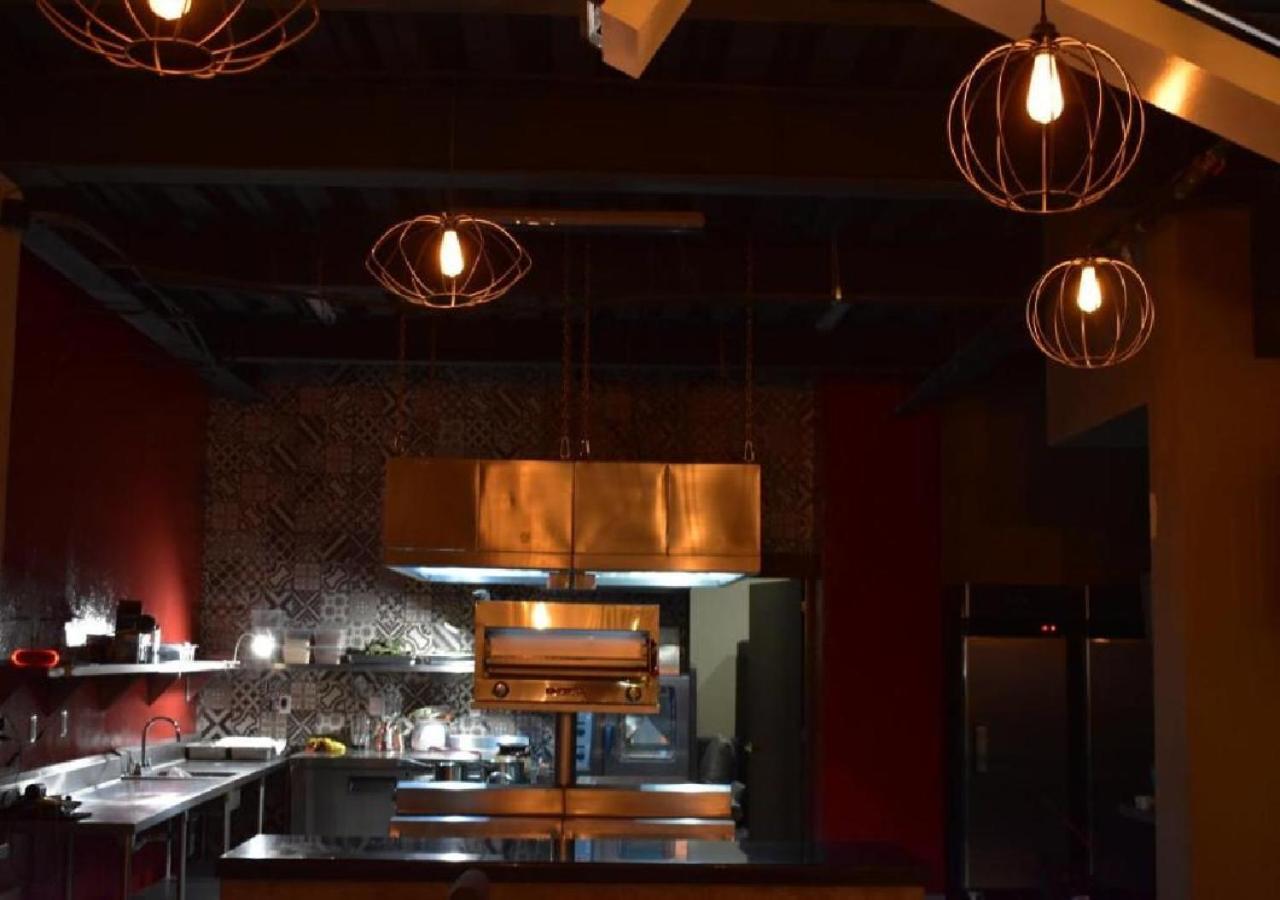 Esduma Hk Hotel Pachuca Eksteriør billede