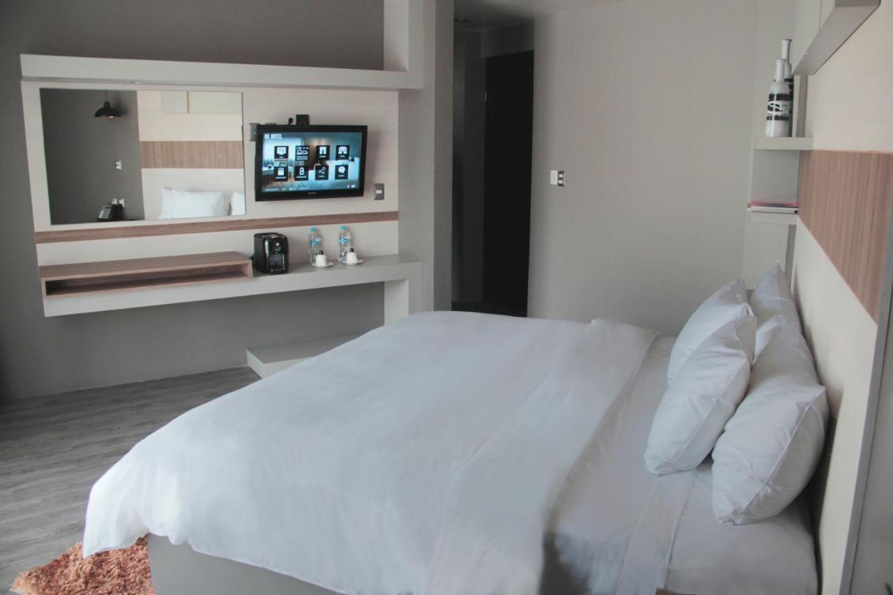 Esduma Hk Hotel Pachuca Eksteriør billede